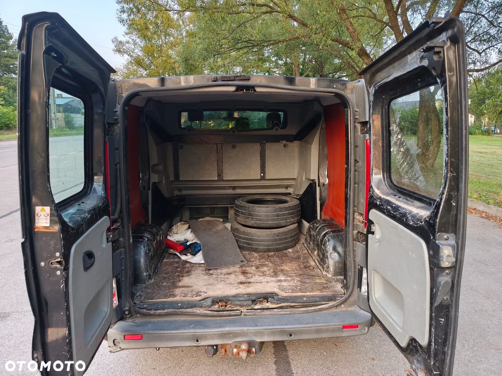Renault Trafic - 8