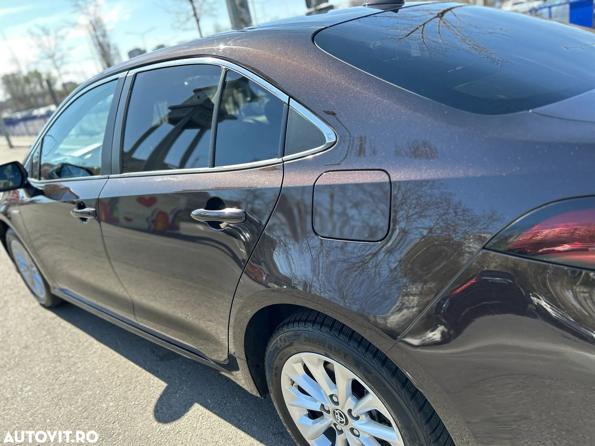 Toyota Corolla 1.8 HSD Dynamic - 6