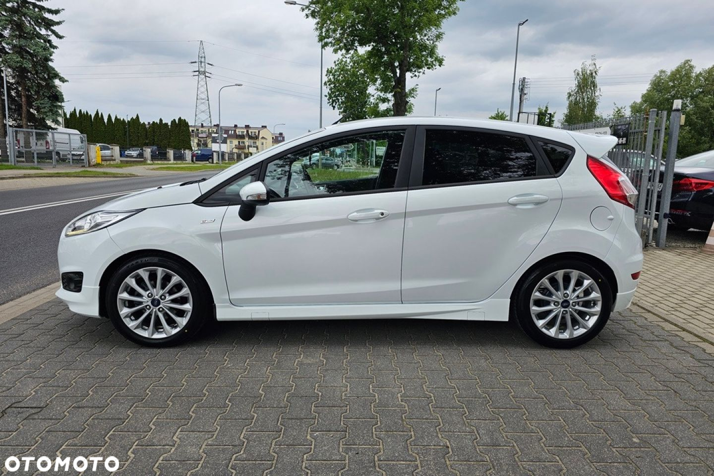 Ford Fiesta - 13
