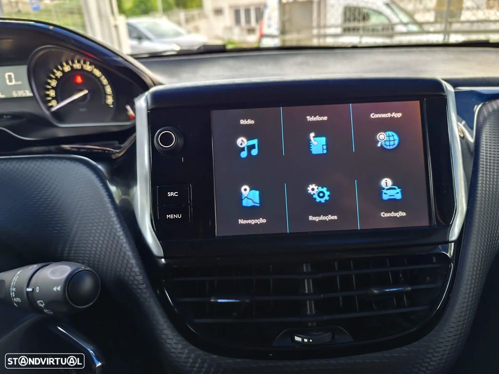 Peugeot 2008 1.6 BlueHDi Style - 24