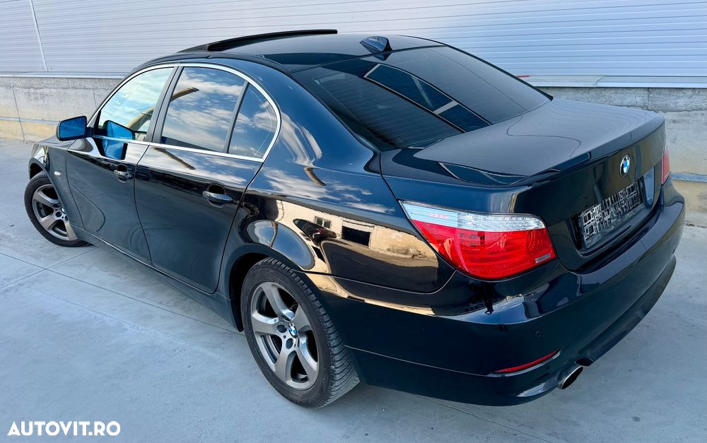BMW Seria 5 520d Aut. Edition Lifestyle - 3