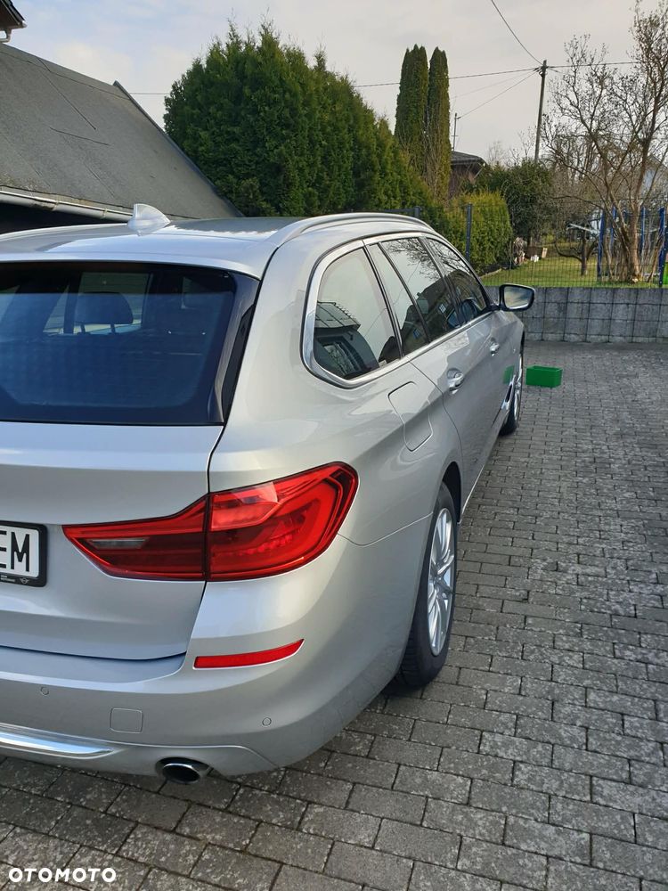 BMW Seria 5 520d - 4