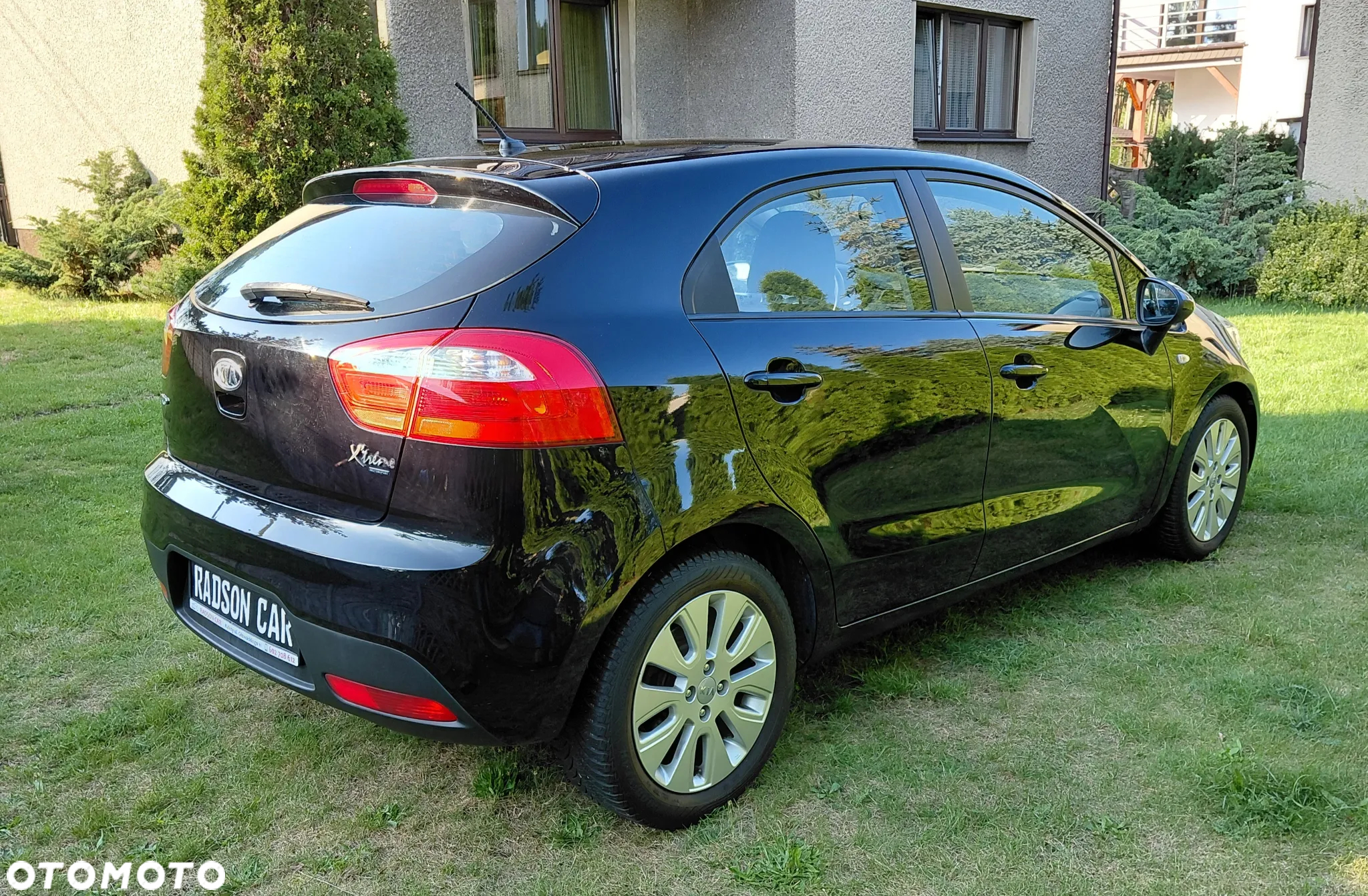 Kia Rio 1.2 Fifa World Cup Edition - 6