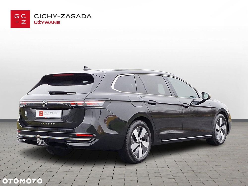 Volkswagen Passat Variant - 5