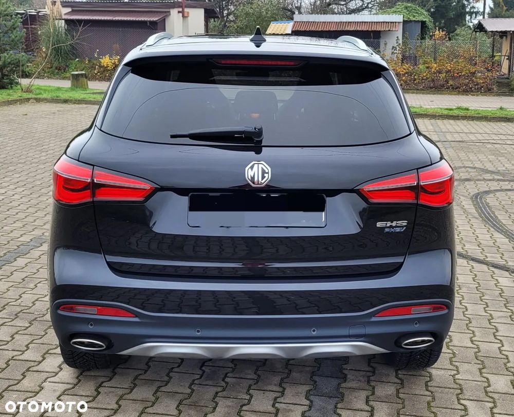 MG EHS Luxury - 6