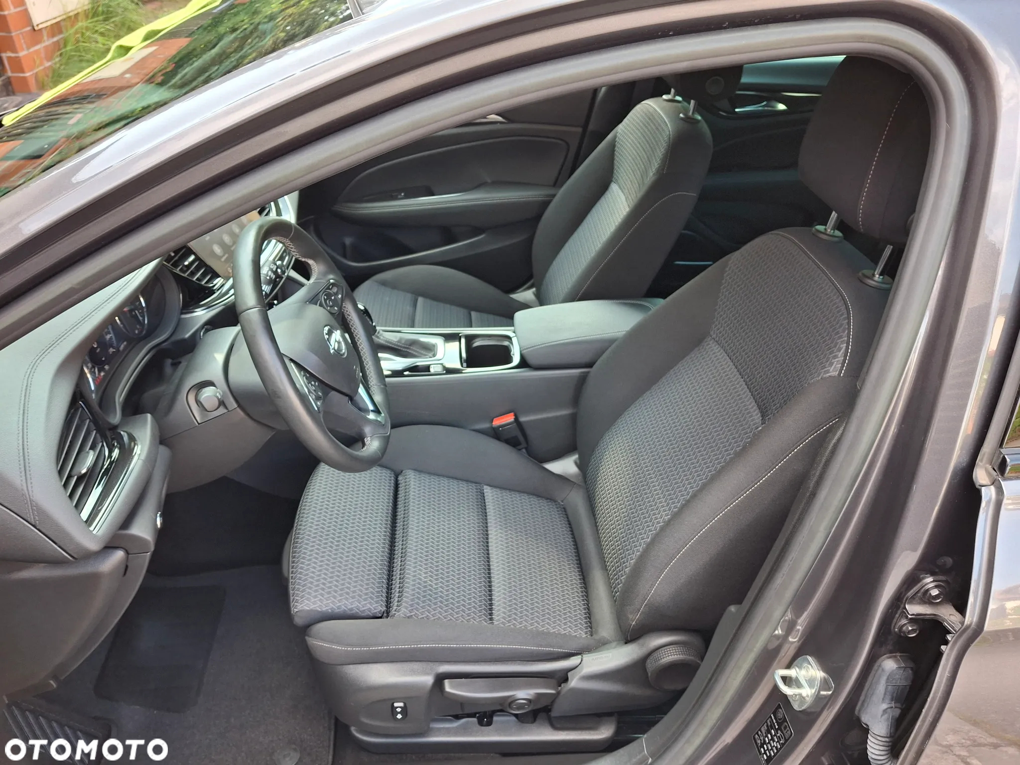 Opel Insignia 2.0 CDTI Business Edition S&S - 33