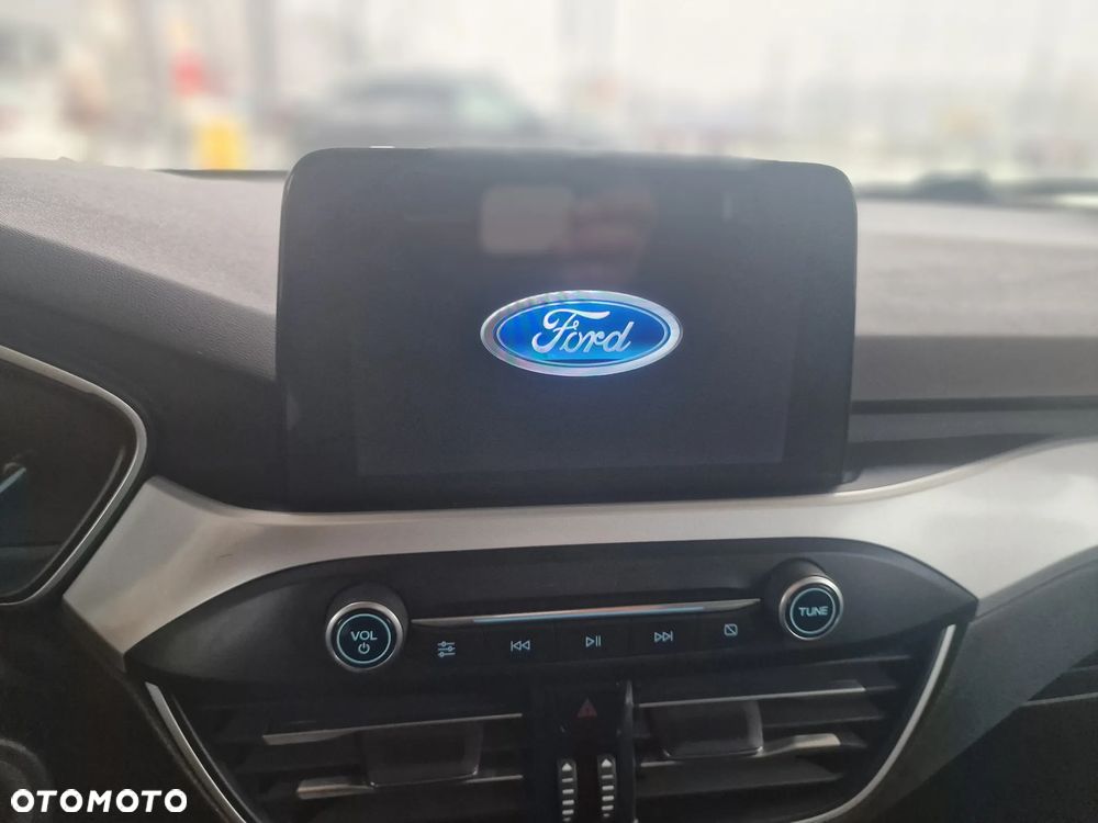 Ford Focus 1.5 TDCi DPF Start-Stopp-System Titanium - 26