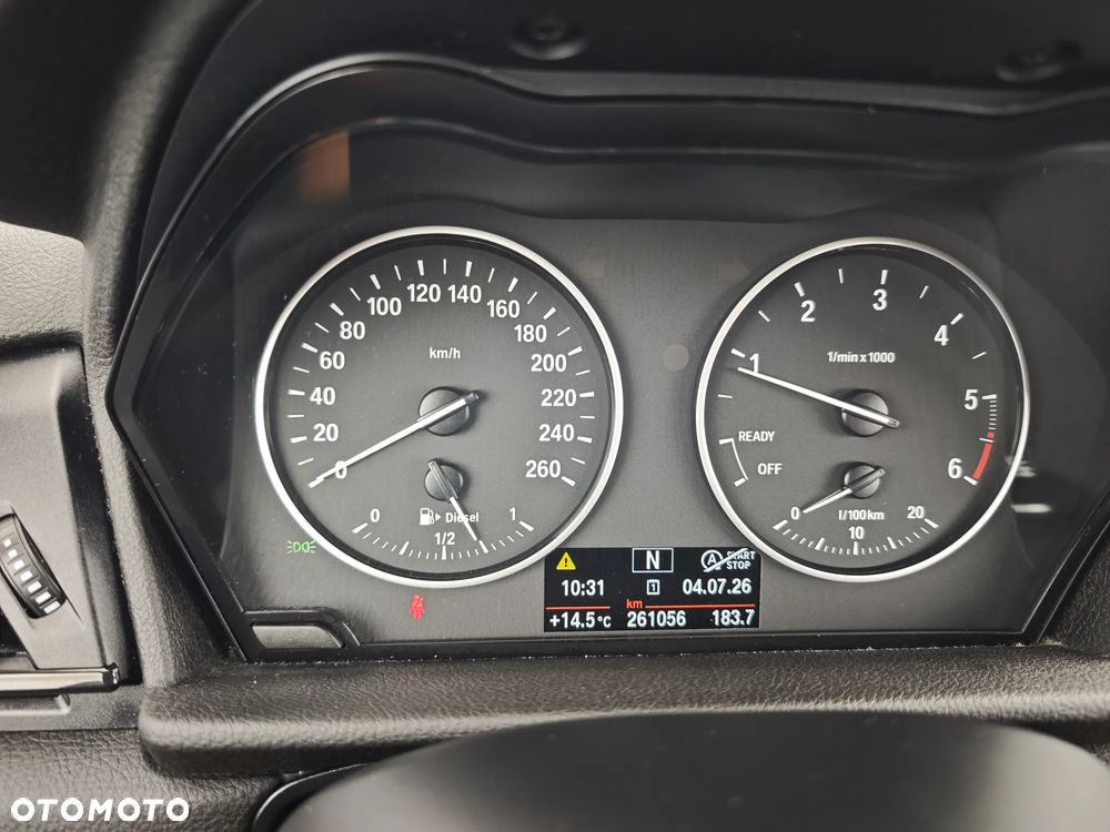 BMW Seria 2 218d - 13