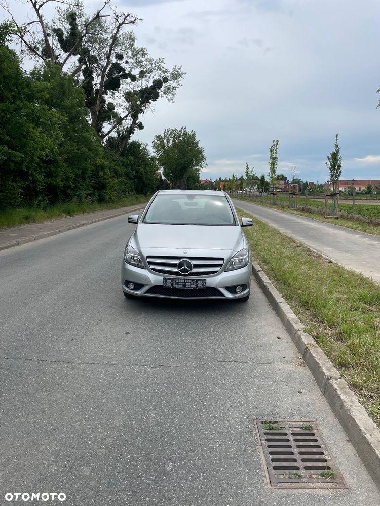Mercedes-Benz Klasa B 180 - 3