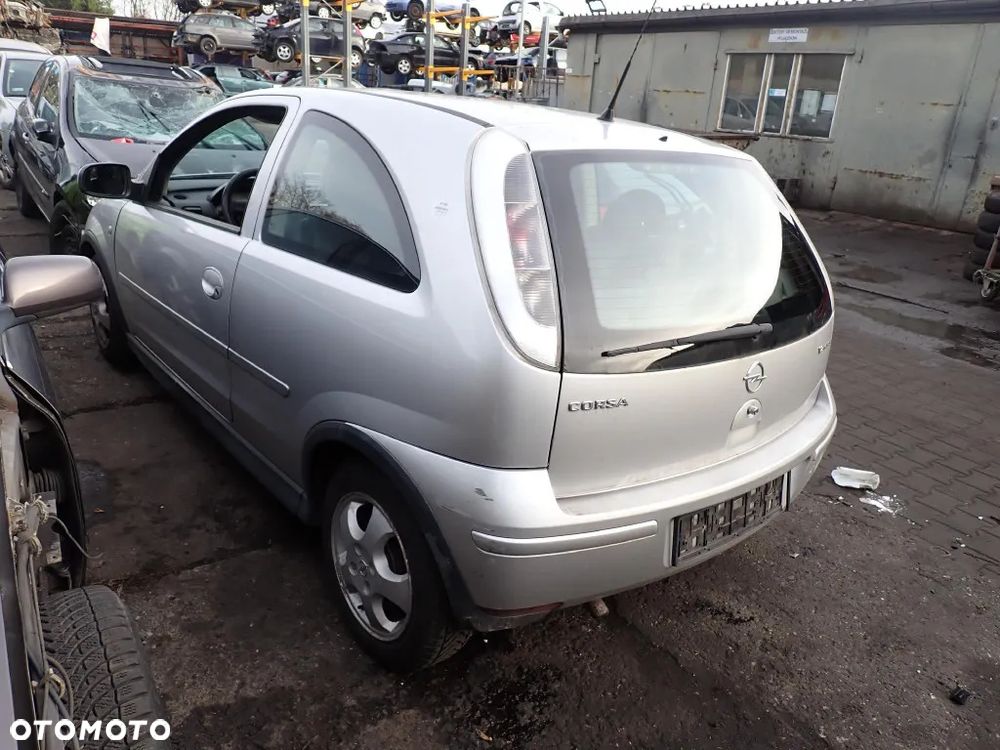 CZĘŚCI - Opel Corsa C 1,2 Z12XEP 80KM HB 3D LIFT F13 lakier Z157 2006r. INDEX - 9759 - 4