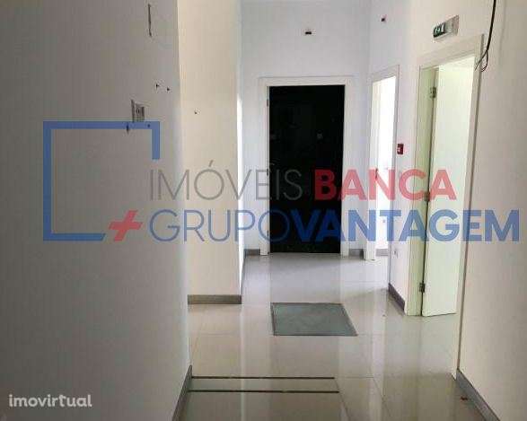 LOJA COMERCIO DE RUA - VALPAÇOS - Grande imagem: 5/9