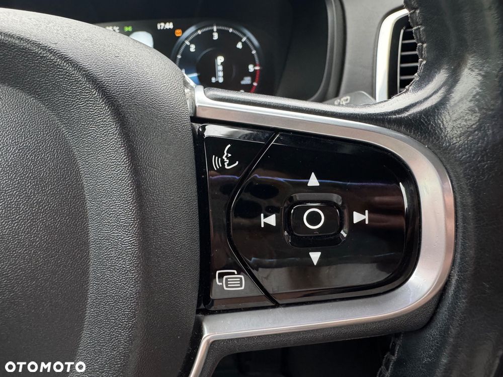 Volvo XC 90 D5 AWD Inscription - 19