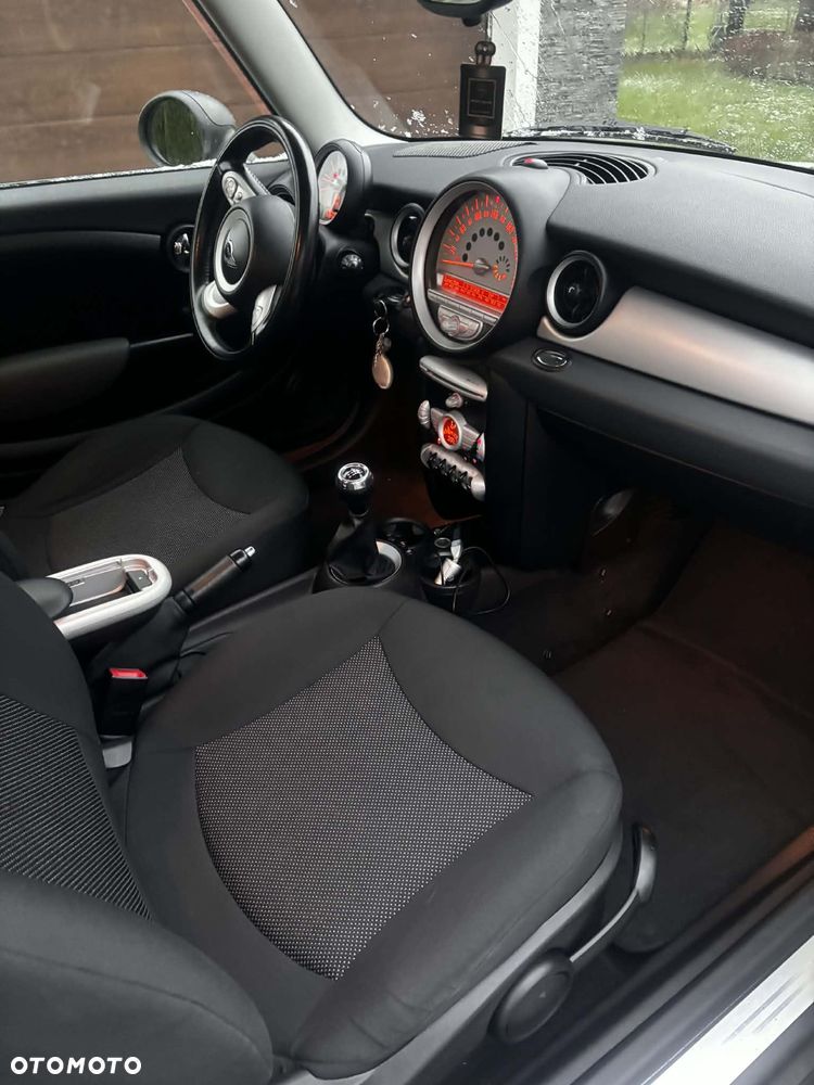 MINI ONE Standard - 10