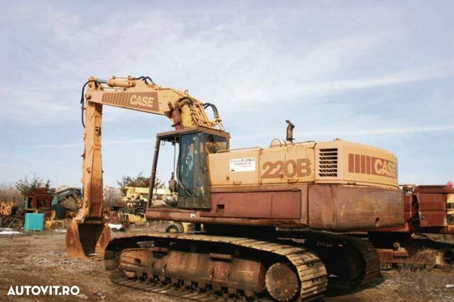 Dezmembrare excavator case 220b, piese de schimb case - 1