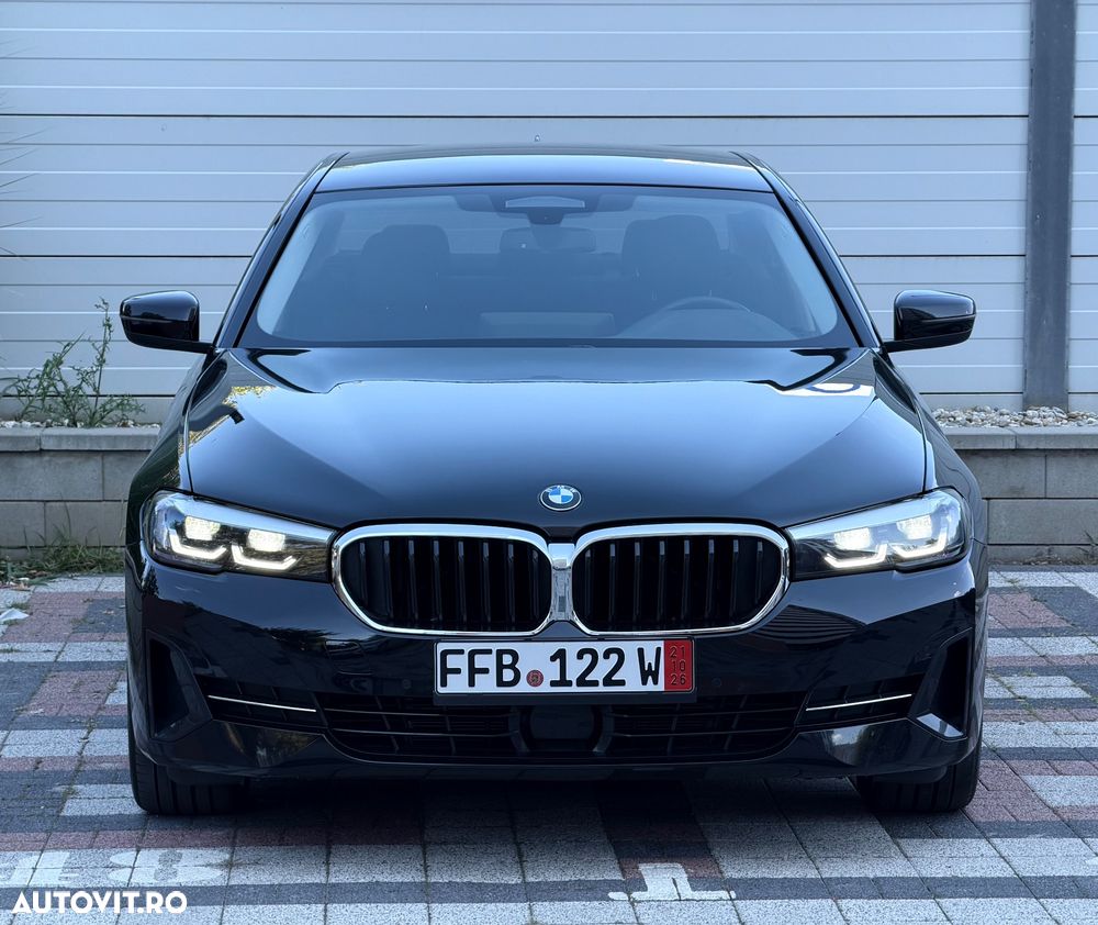 BMW Seria 5 520i AT MHEV - 1