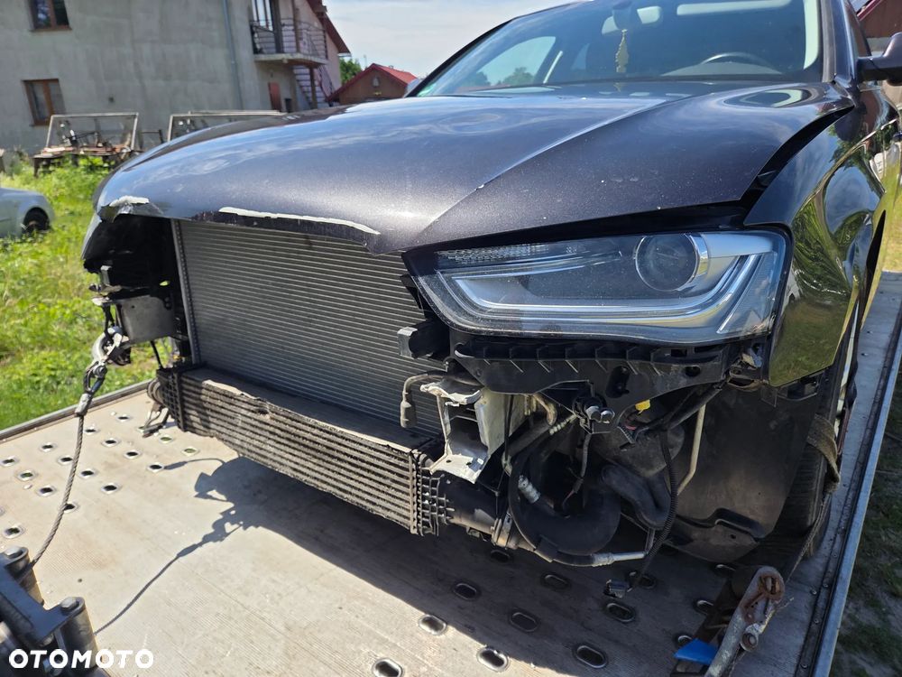 Audi A4 Avant 2.0 TDI DPF multitronic S line Sportpaket - 27