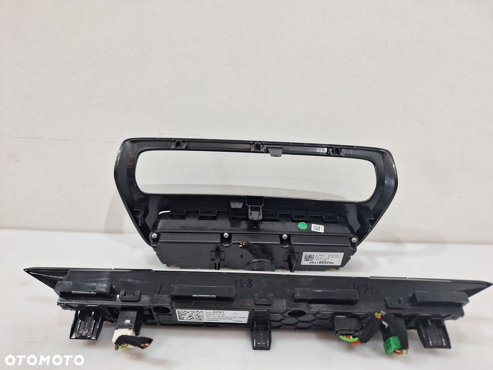OPEL MOKKA II PANEL KLIMATYZACJI PANEL RADIA 9831889280 9834829180 - 4