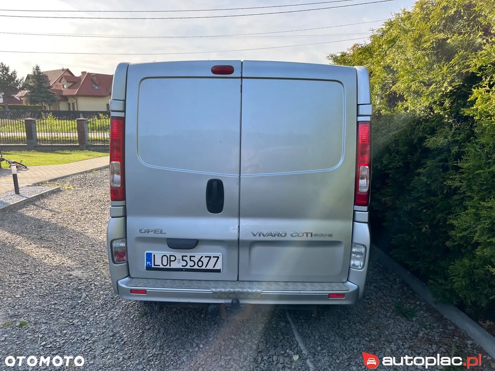 Opel VIVARO - 2