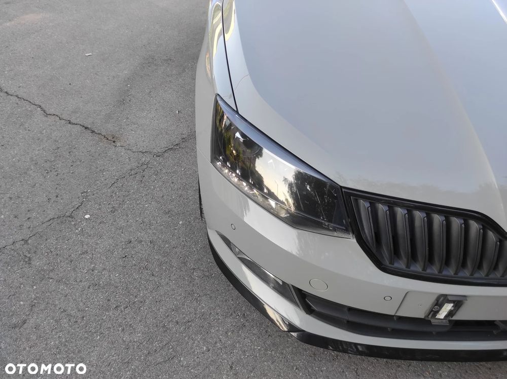 Skoda Fabia 1.2 TSI Monte Carlo DSG - 29