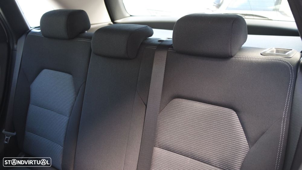 Mercedes-Benz B 180 d Urban - 15