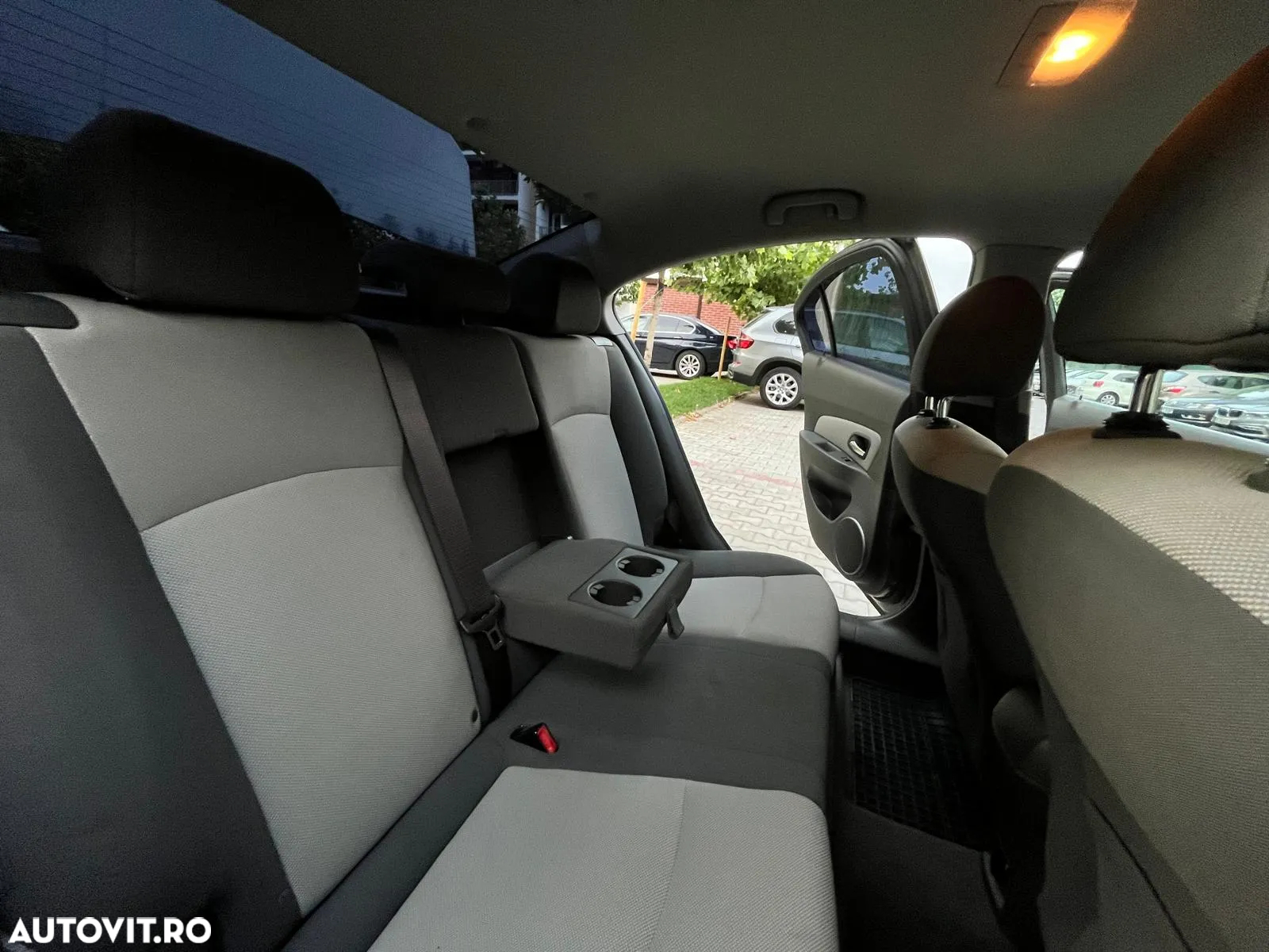 Chevrolet Cruze 1.6 BASE G1 - 14