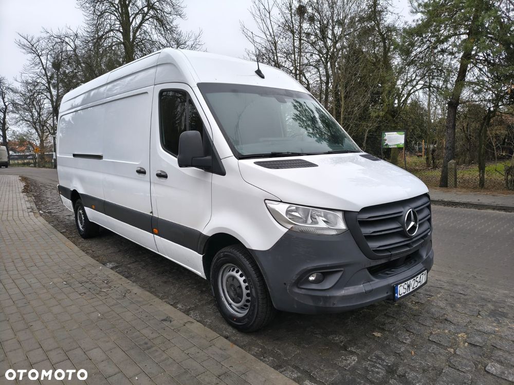 Mercedes-Benz Sprinter - 3