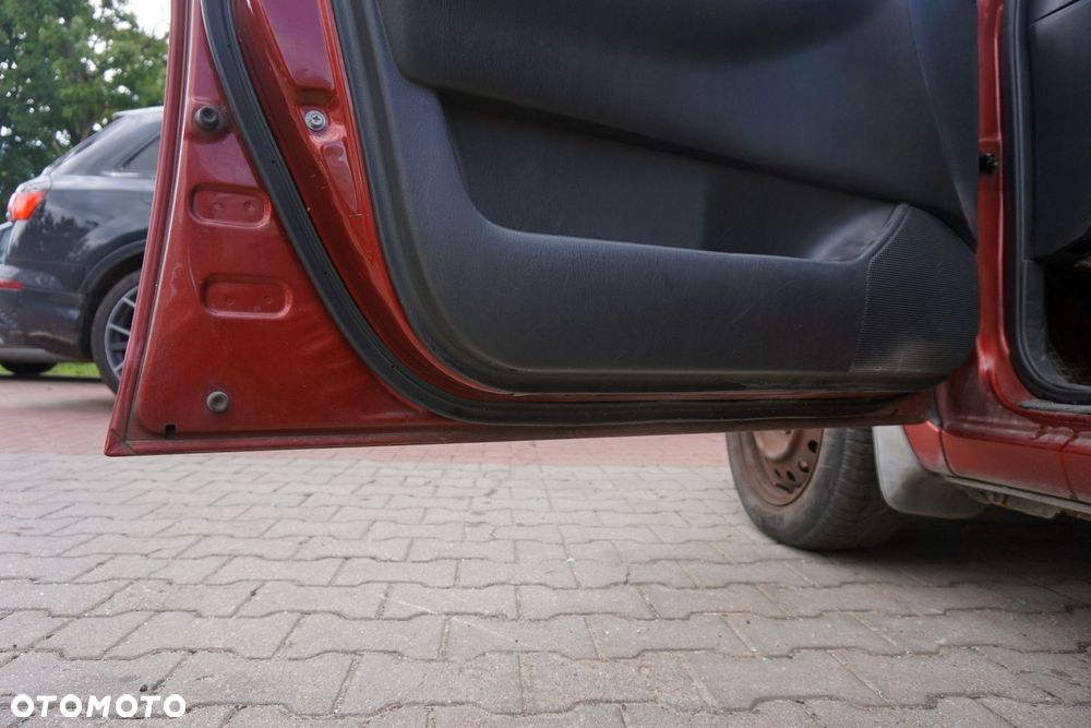 DRZWI PRZEDNIE LEWE COROLLA E12 KOMBI 3N8  CZERWONY TOYOTA 2001-2004 - 10