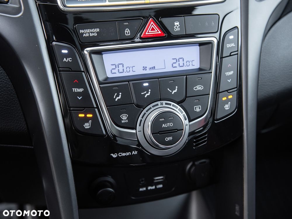 Hyundai i30 1.6 T GDI Turbo - 24