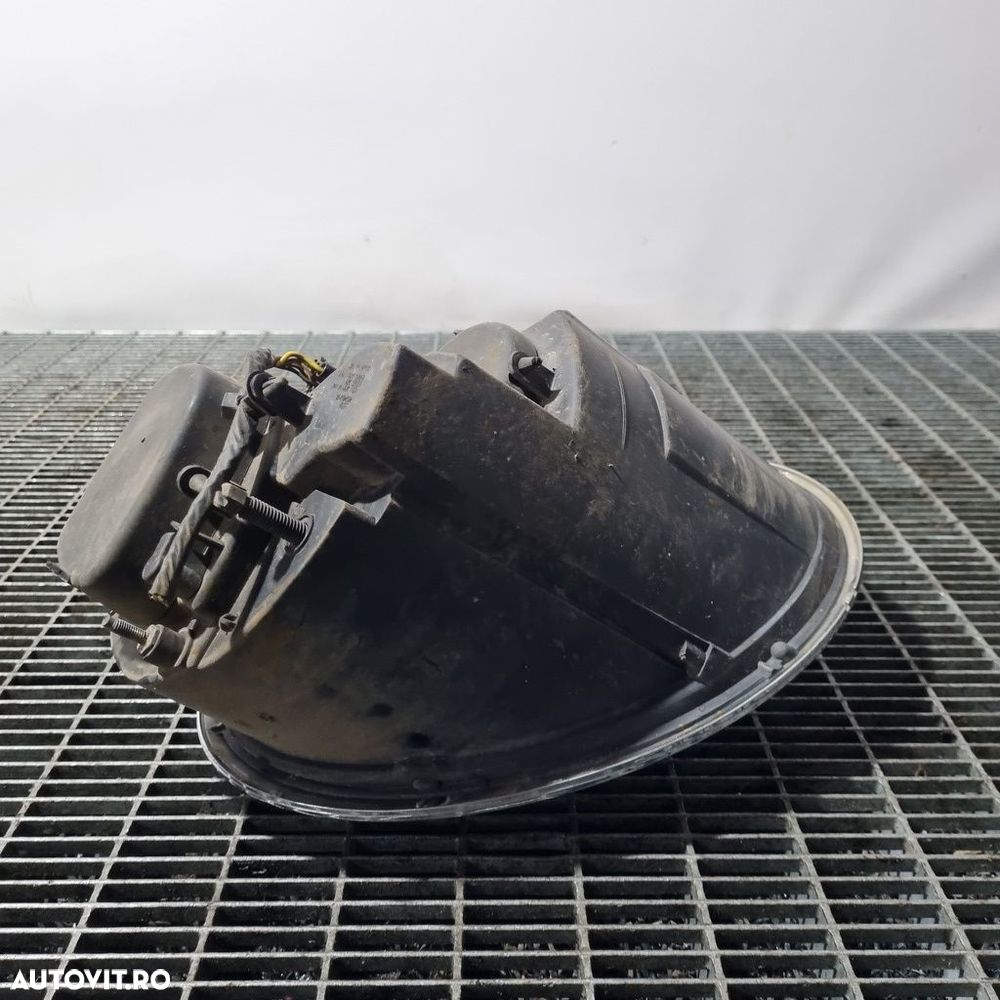 Far Dreapta Mini One 2001 - 2006 Hatchback 2 Usi (1465) Fara xenon - 3