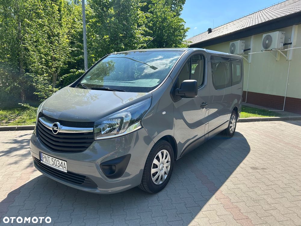 Opel Vivaro L1H1 2.7t Essentia - 2