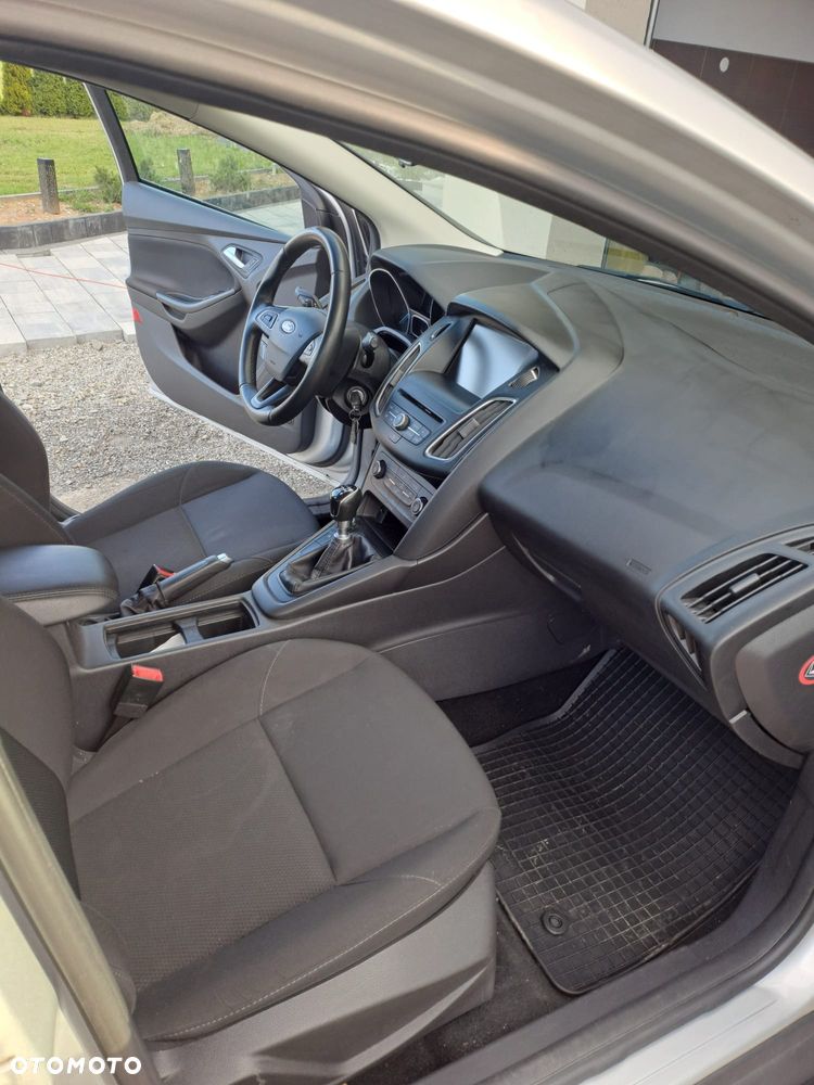 Ford Focus - 5