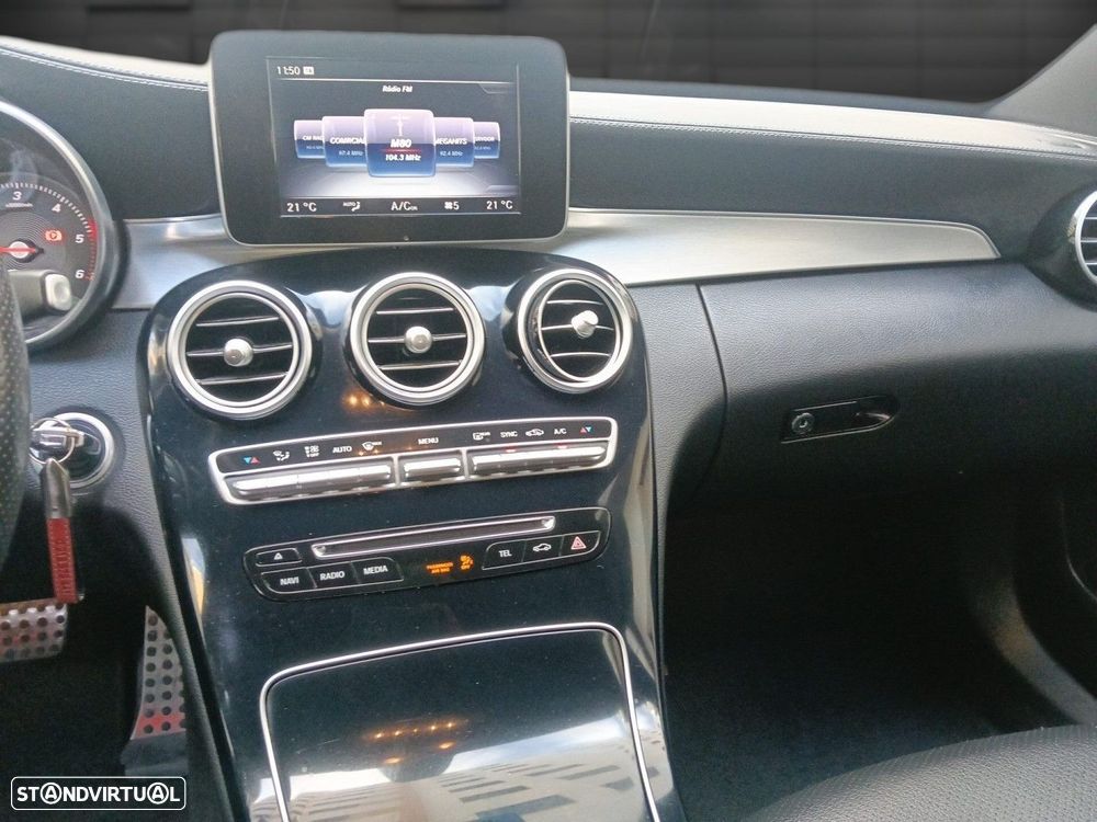 Mercedes-Benz C 300 BlueTEC Hybrid AMG Line - 10