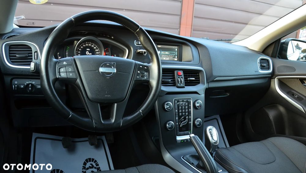 Volvo V40 Cross Country D2 - 26