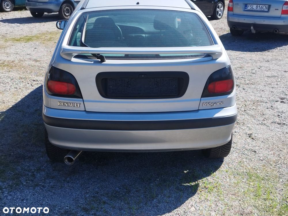 Renault Megane - 7