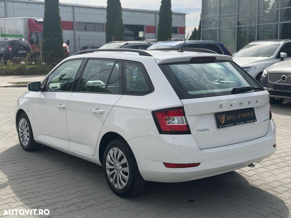 Skoda Fabia 1.0 TSI Active - 4
