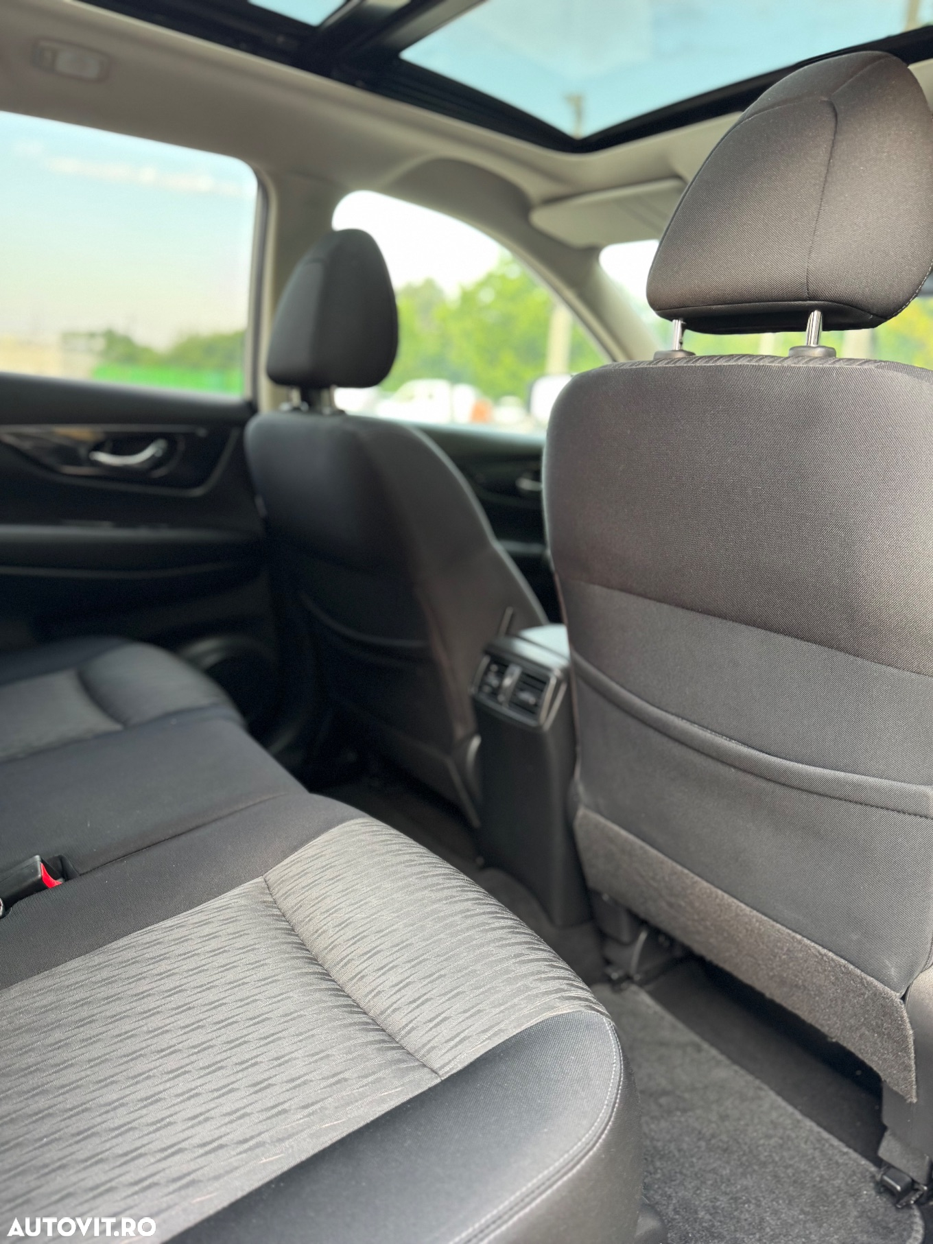 Nissan X-Trail 1.6 dCi Xtronic N-Connecta - 25