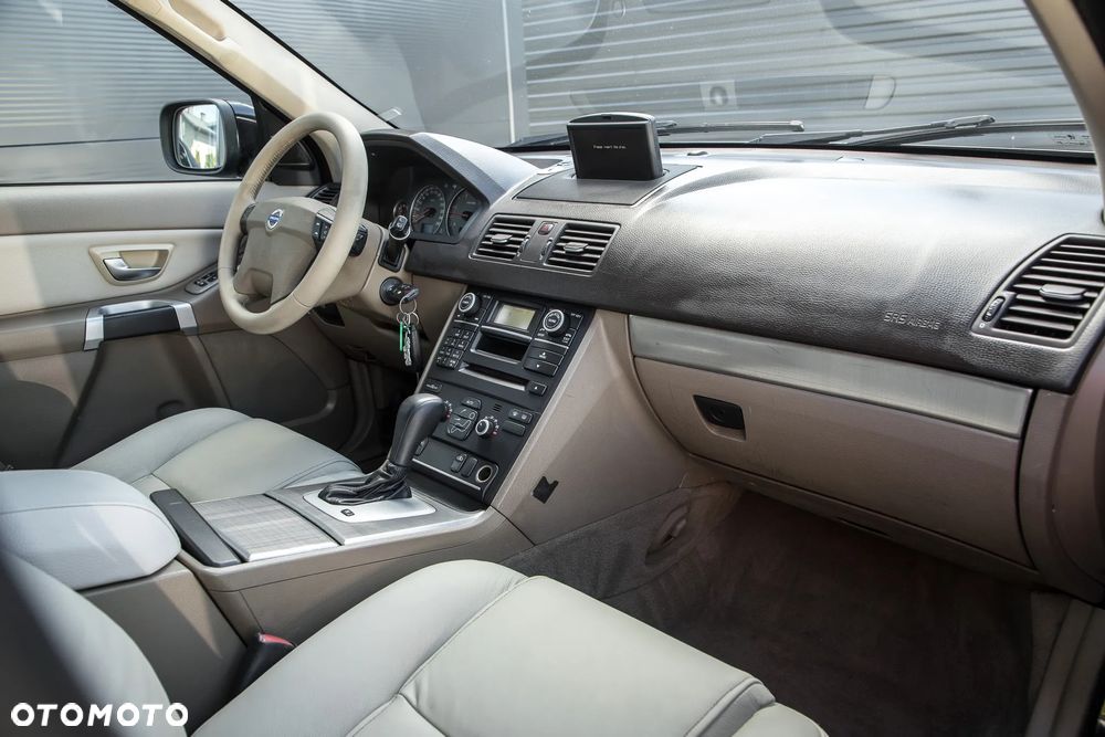 Volvo XC 90 - 28