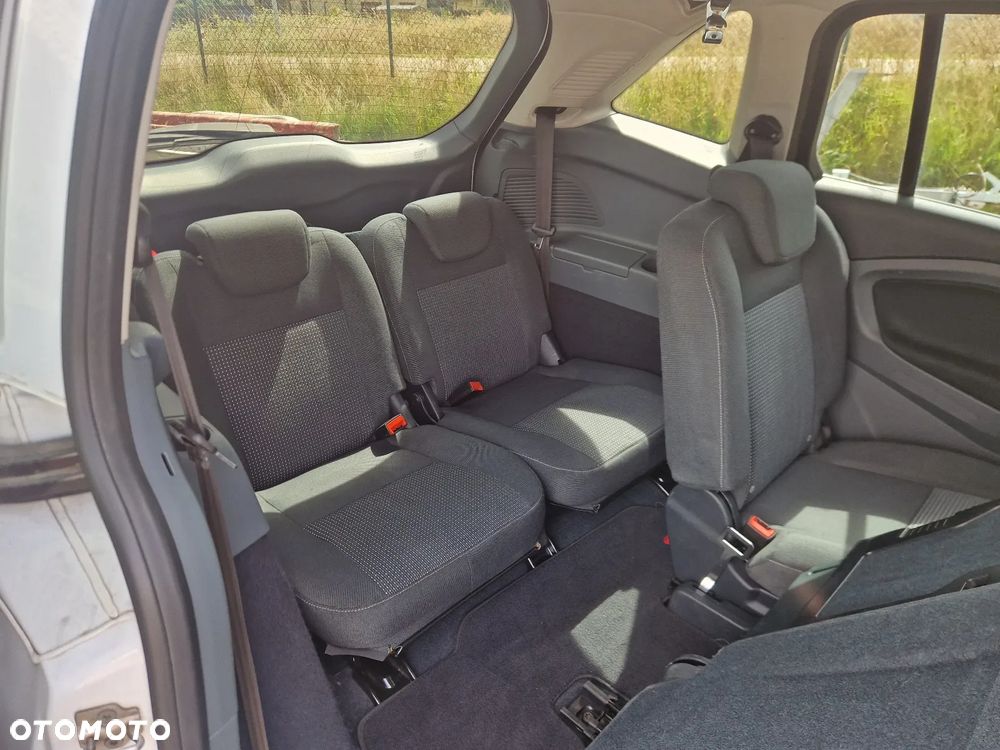 Ford C-MAX 2.0 TDCi Edition - 9