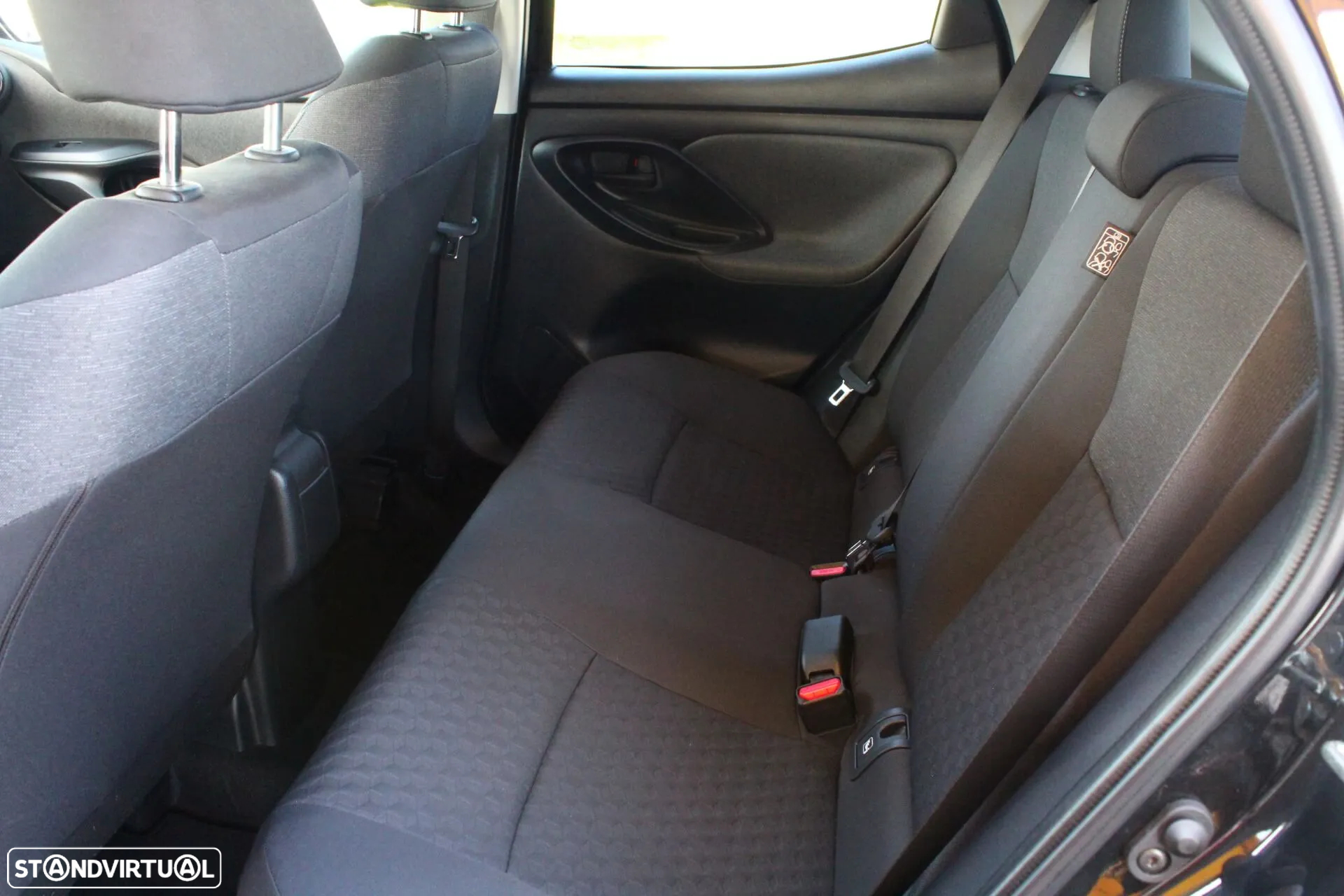 Toyota Yaris 1.5 HDF Exclusive - 13