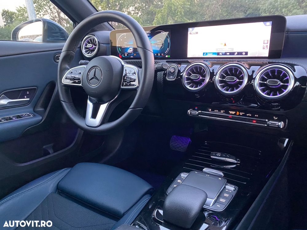 Mercedes-Benz A 180 d 8G-DCT Edition 2021 - 17