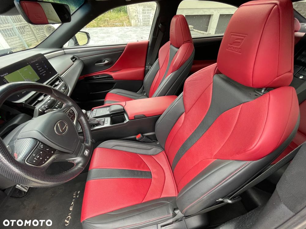 Lexus ES 300h F Sport - 15