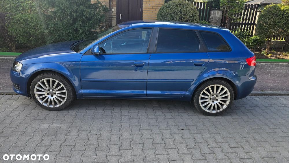 Audi A3 Sportback - 13