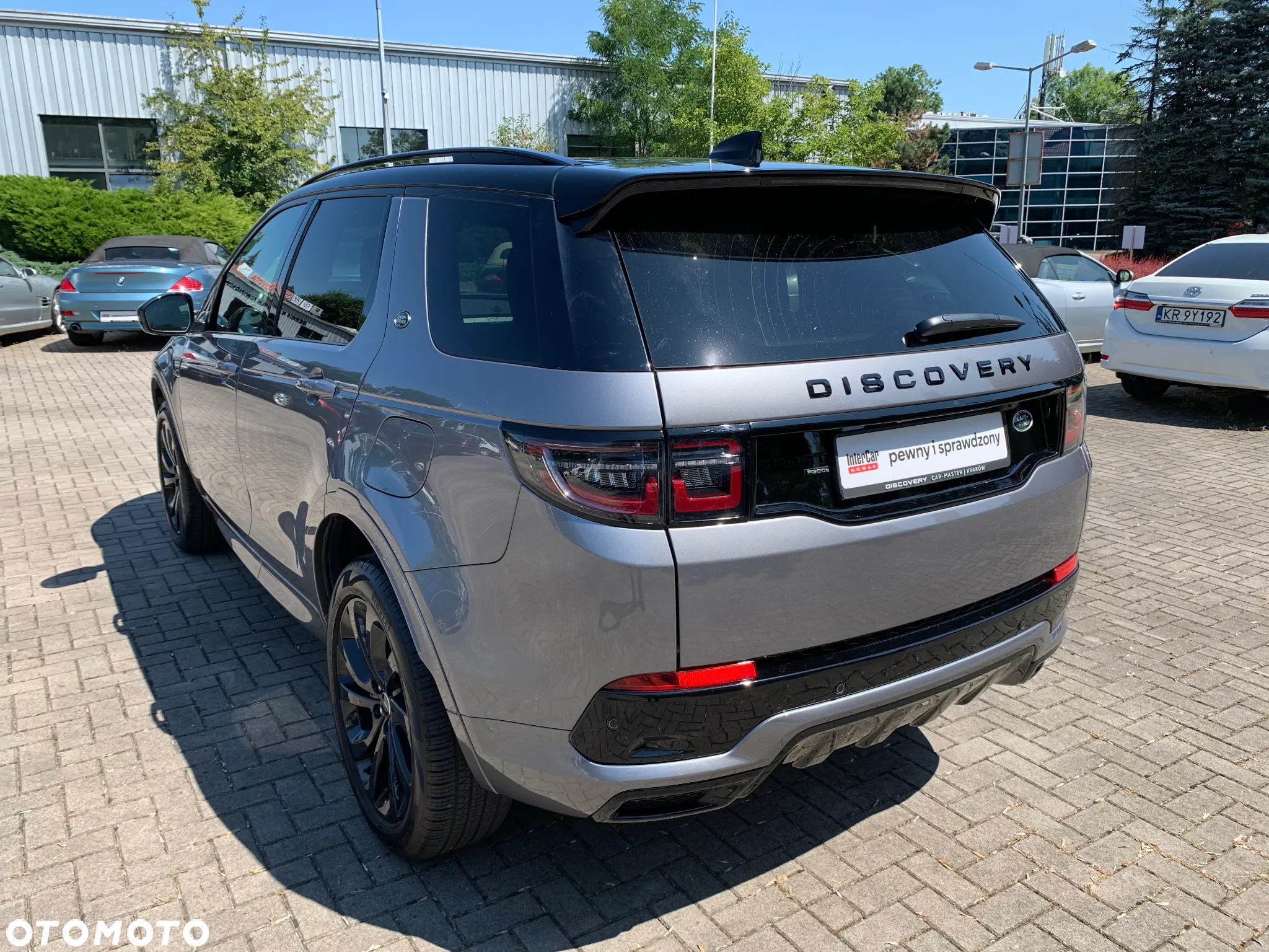Land Rover Discovery Sport 1.5 P300e PHEV R-Dynamic SE - 8