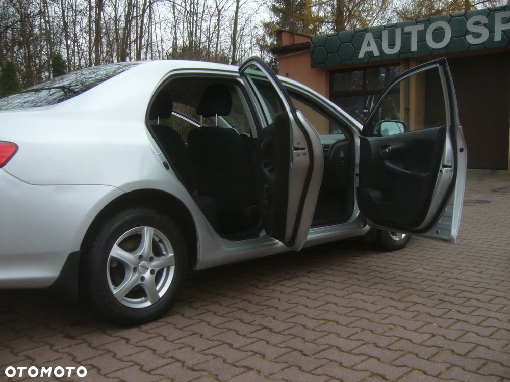 Toyota Corolla 1.4 D-4D Terra - 12