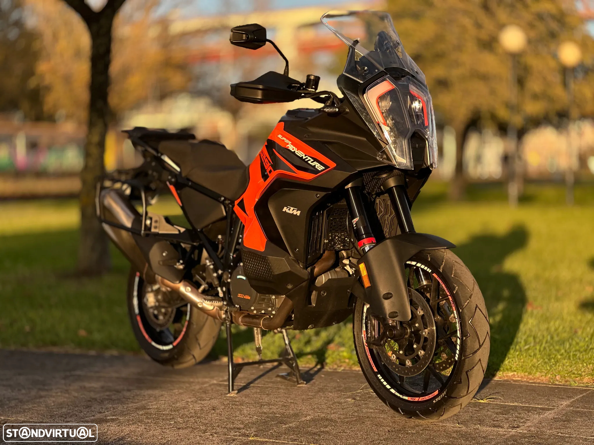 KTM 1290 Super Adventure S - 12