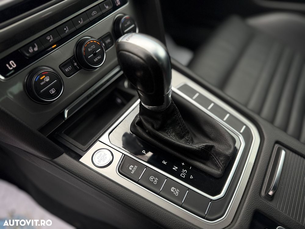 Volkswagen Passat Alltrack 2.0 TDI SCR 4Motion DSG (BMT) - 26