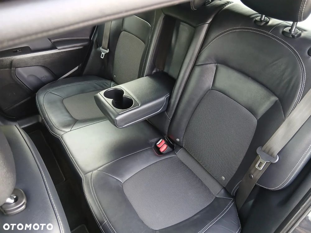 Kia Sportage 1.6 GDI Business Line 2WD - 32