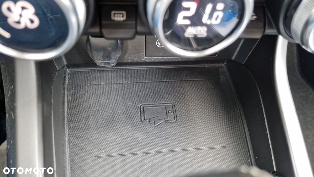 Renault Arkana 1.6 E-TECH Techno MMT - 22