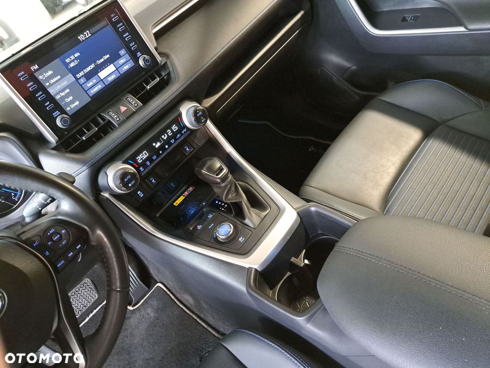 Toyota RAV4 - 29