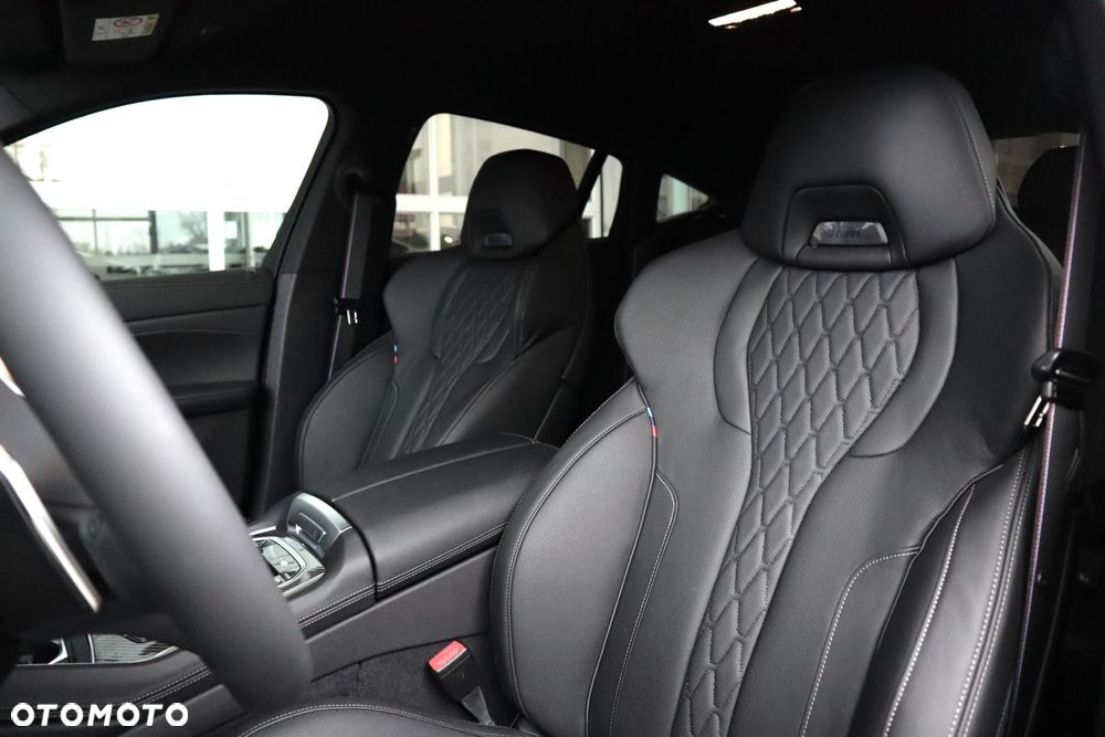 BMW X6 - 10